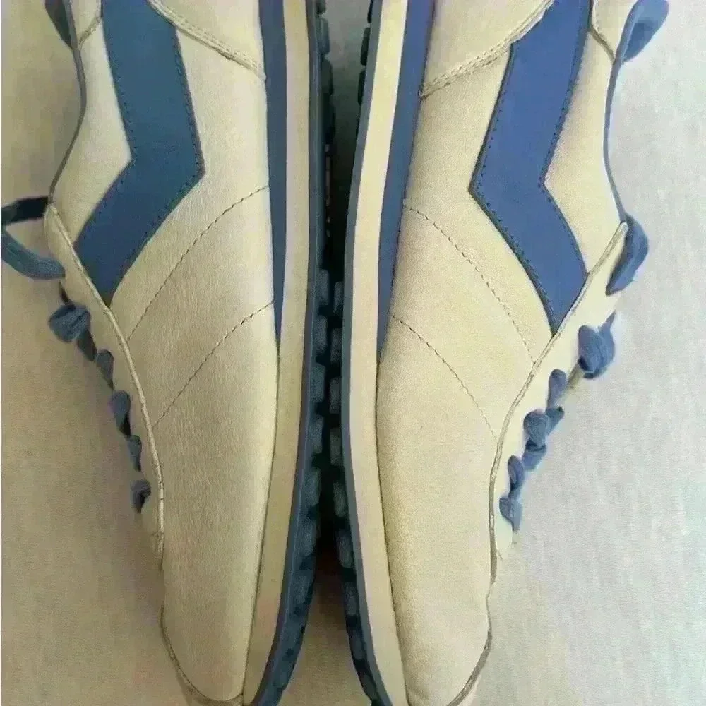 Vintage and Rare Pair of Pony Roadrunners She Run ‘78 Women’s Size 7.5